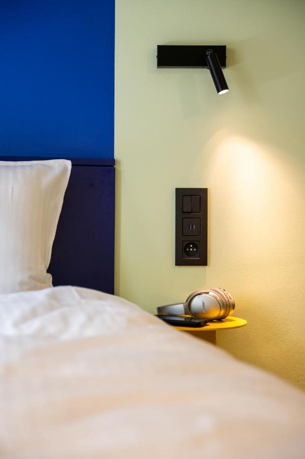 P6 Antwerp Otel Dış mekan fotoğraf